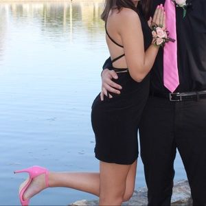 black homecoming dress